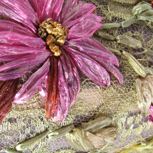 Load image into Gallery viewer, BasketHandbag with appliqué flowers no.2