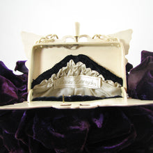 Load image into Gallery viewer, Butterfly Petal Handbag