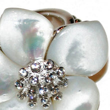 Load image into Gallery viewer, Mother of pearl, gold or rhodium plated cocktail ring