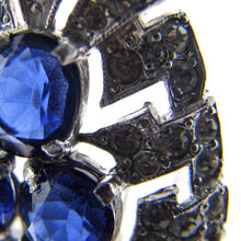 Load image into Gallery viewer, Vintage Art Deco Clip