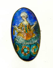 Load image into Gallery viewer, Vintage Oval Enamelled Brooch