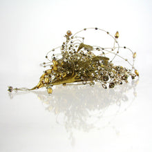 Load image into Gallery viewer, Gold Soufflé  Brooch