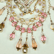 Load image into Gallery viewer, Rose Magical Angel-winged Giraffe Brooch