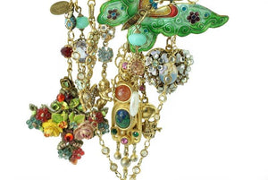 "Memories" Charm Pin brooch - Emerald Green Butterfly