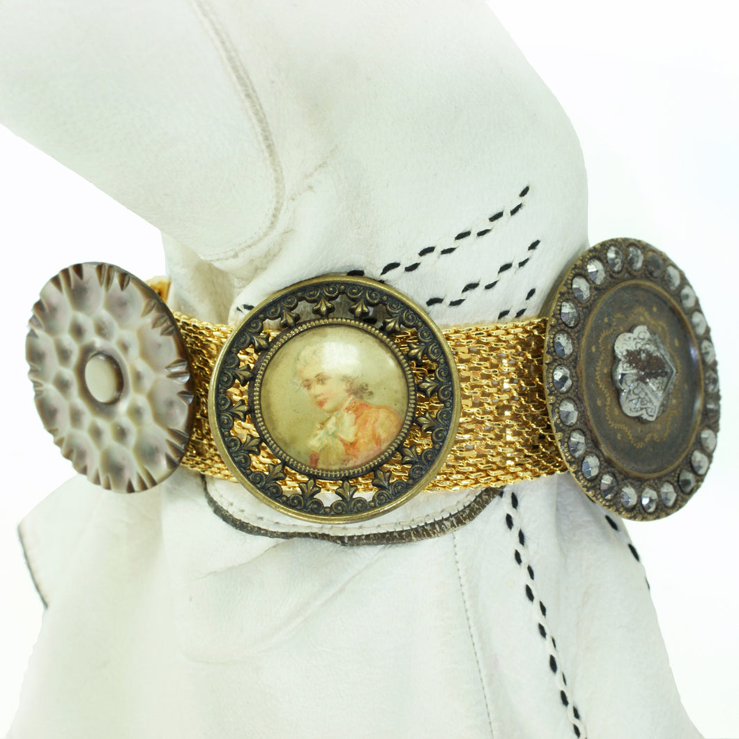 Button Bracelet
