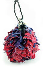 Load image into Gallery viewer, Vintage Velvet Handbag