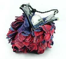 Load image into Gallery viewer, Vintage Velvet Handbag