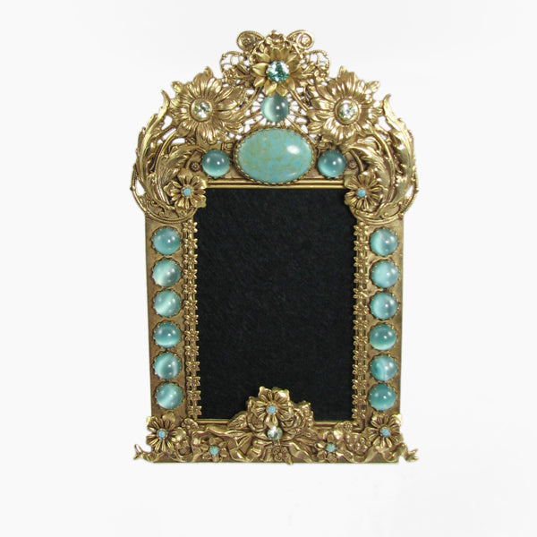 Filagree picture frame