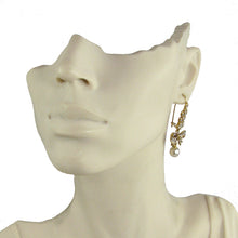 Load image into Gallery viewer, Flower and Bow earrings