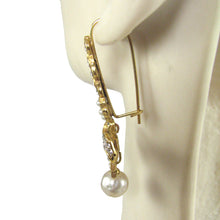 Load image into Gallery viewer, Flower and Bow earrings