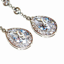 Load image into Gallery viewer, Crystal Drop Earrings