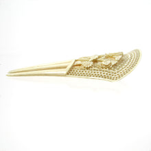 Load image into Gallery viewer, Antique Haircomb no 2
