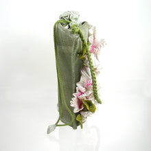 Load image into Gallery viewer, Vintage Peone Flower handbag