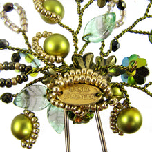 Load image into Gallery viewer, Green bead and Wirework Clip