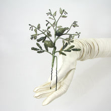 Load image into Gallery viewer, Leaf Hairpin