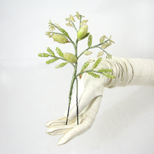 Load image into Gallery viewer, Leaf Hairpin