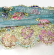 Load image into Gallery viewer, Shawl