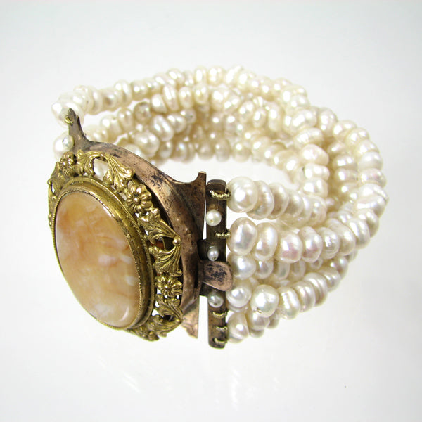 Vintage Pearl and cameo Bracelet