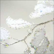 Load image into Gallery viewer, Lace Floral hairpin