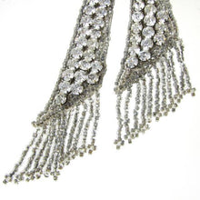 Load image into Gallery viewer, Edwardian Bow Bridal Hair Comb