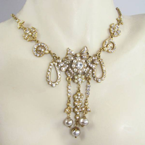 Gloriana Necklace