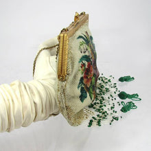 Load image into Gallery viewer, Antique Beaded Handbag