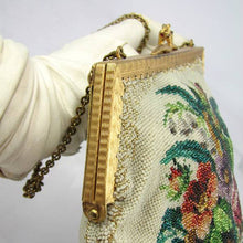 Load image into Gallery viewer, Antique Beaded Handbag