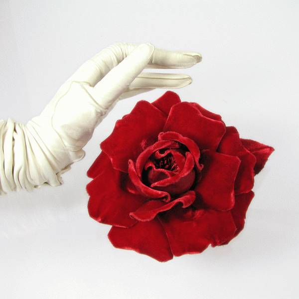 Queen Anne Rose Silk Flower Corsage